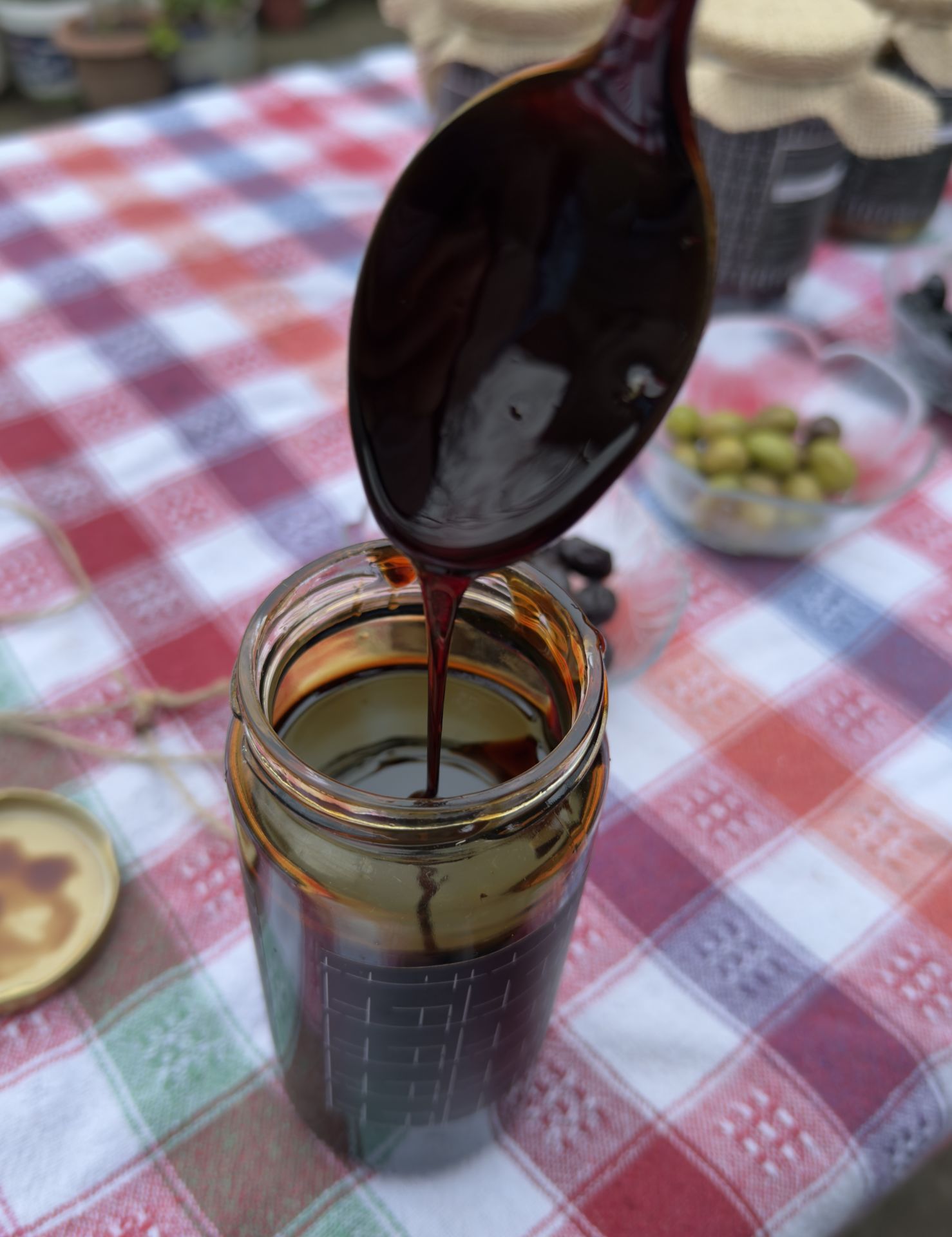 Doğal ve Katkısız Karadut Özü 680 gr